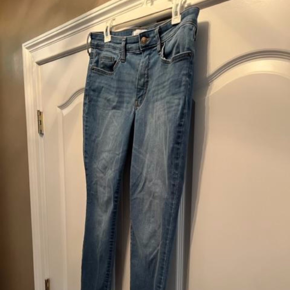 crown & Ivy 10P Skinny Jeans